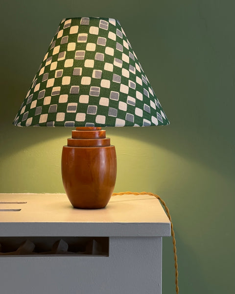 Vintage wooden table lamp (incl. lampshade)