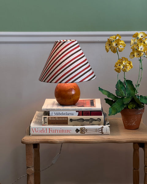 Vintage round wooden table lamp (incl. lampshade)