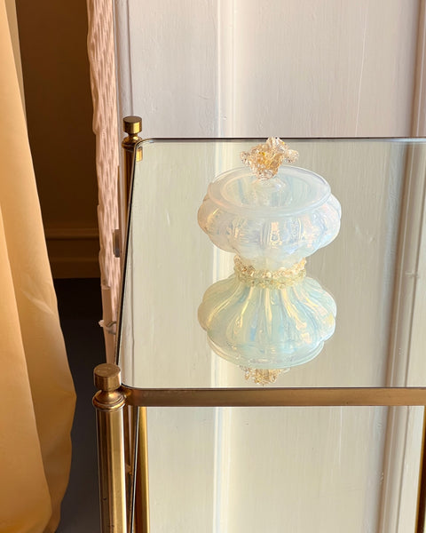 Vintage opal golden/white Murano bonbonniere