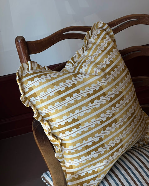Marianne ruffled cushion - Saffron