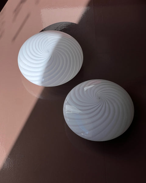 Vintage Murano white swirl ceiling/wall lamp (D29) (1 available)