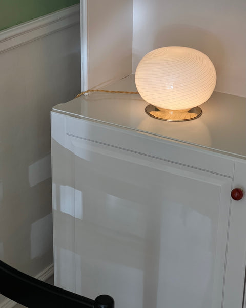 Vintage swirl round Murano table lamp
