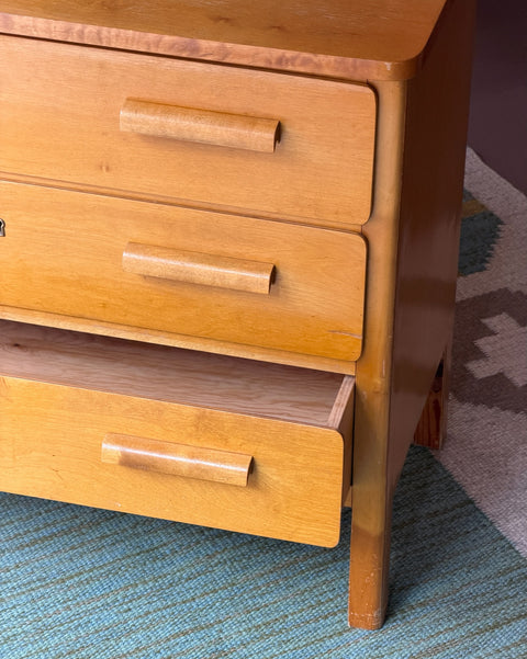Vintage wooden chest of drawers