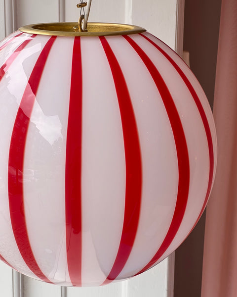 Ceiling lamp - Red vertical stripes (D40)