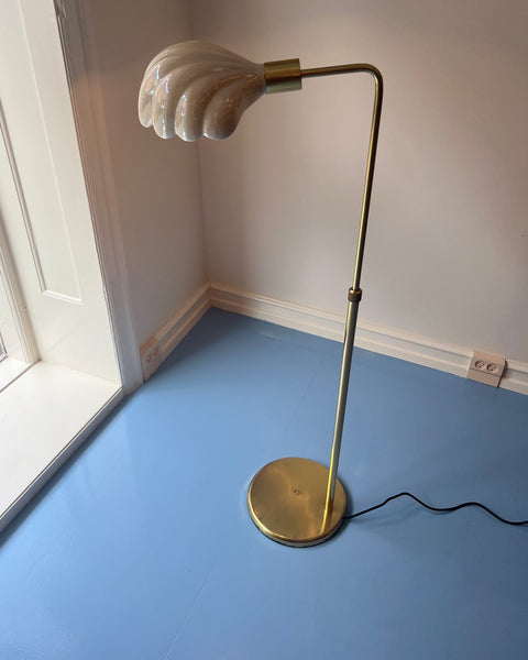 Vintage clam/shell adjustable floor lamp