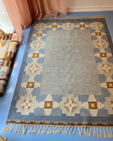 Vintage blue flat weave rug by Ingegerd Silow (IS)