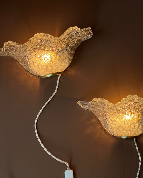Vintage clear Murano shell wall lamp (2 available)