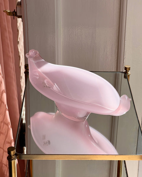 Vintage pink Murano shell/bowl