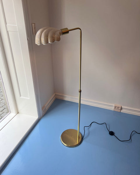 Vintage clam/shell adjustable floor lamp