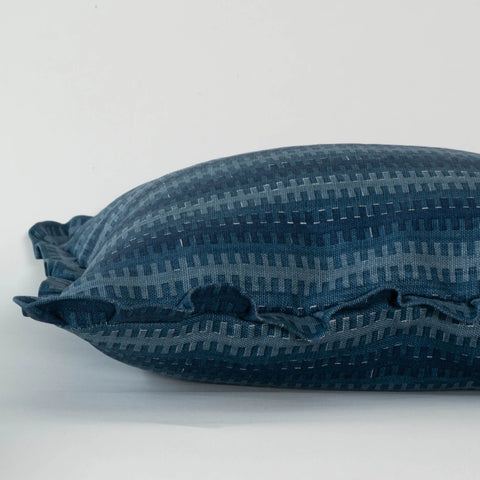 Karin’s Rölakan ruffled cushion - Indigo