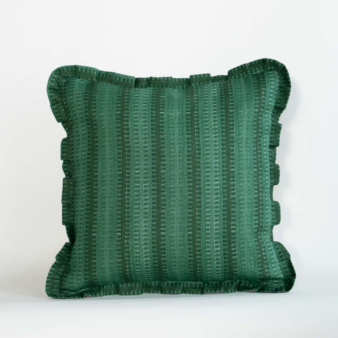 Karin’s Rölakan ruffled cushion - Green