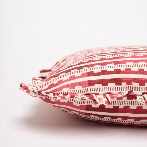 Marianne ruffled cushion - Red