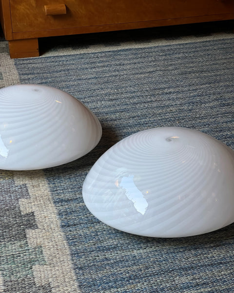 Vintage Murano white swirl ceiling/wall lamp (D33)