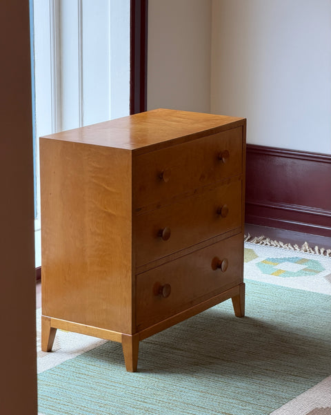 Vintage wooden chest of drawers