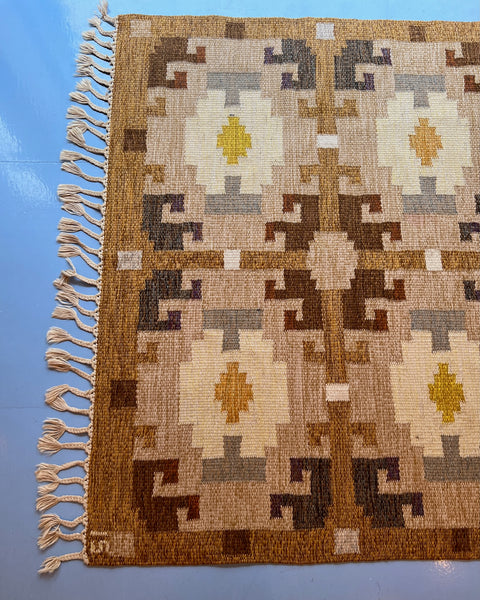 Vintage flat weave rug by Ingegerd Silow (IS)