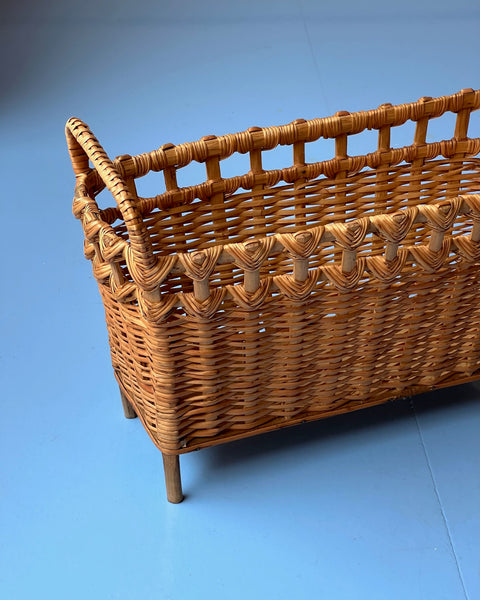 Vintage rattan stand