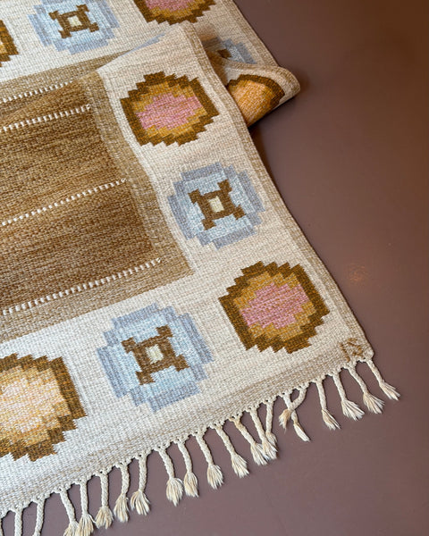 Vintage flat weave rug by Ingegerd Silow (IS)