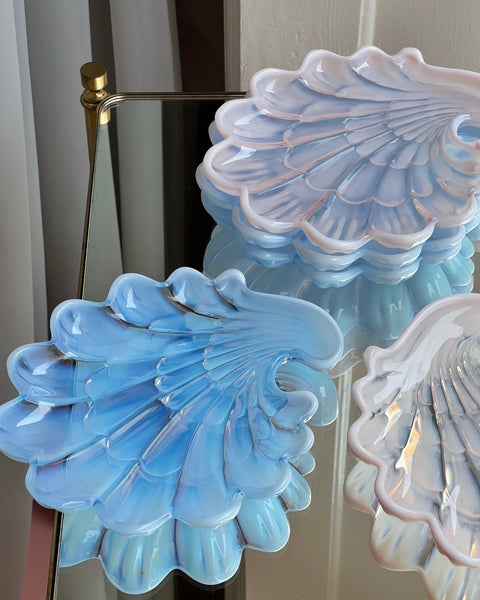 Vintage opal pink shell plate