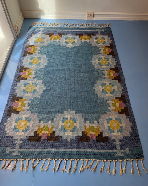 Vintage flat weave rug by Ingegerd Silow (IS)