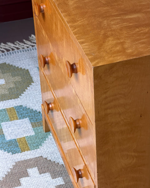 Vintage wooden chest of drawers
