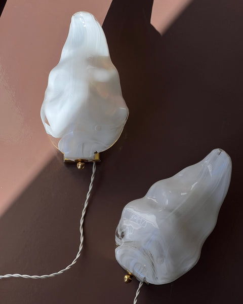 Vintage milky white Murano leaf wall lamp