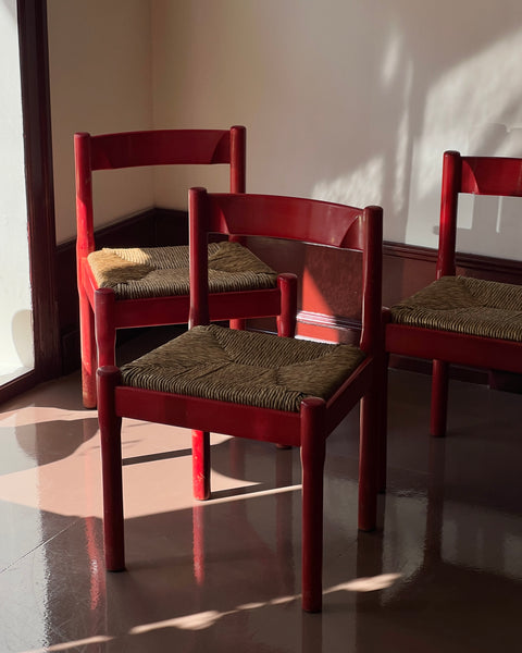 Carimate chair by Vico Magistretti