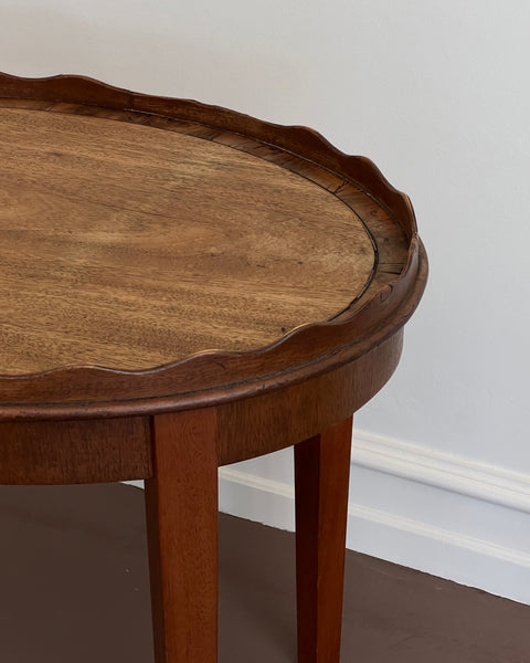 Vintage wavy/scalloped wooden side table