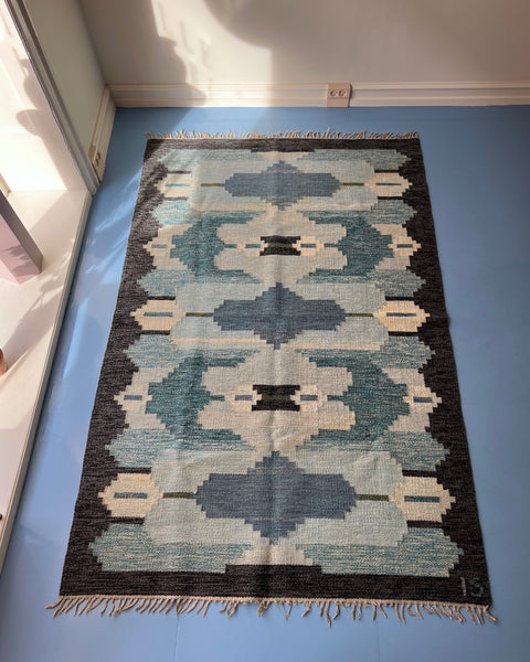 Vintage flat weave rug by Ingegerd Silow (IS)