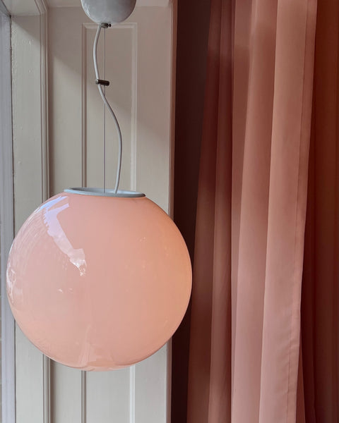 Vintage light pink round Murano ceiling lamp (D35)