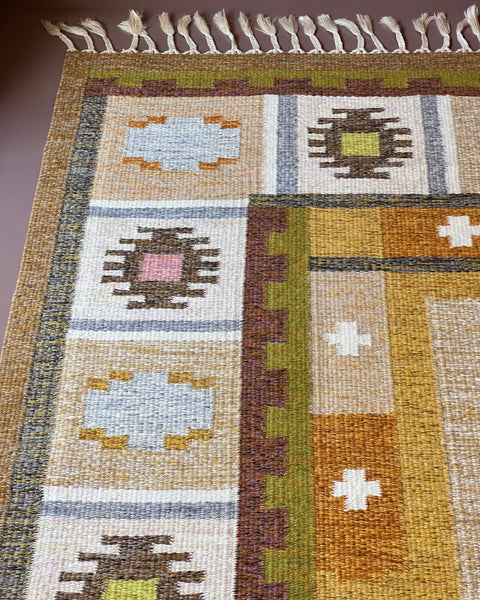 Vintage flat weave rug by Ingegerd Silow (IS)
