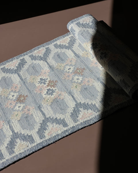 Vintage flat weave rug/runner
