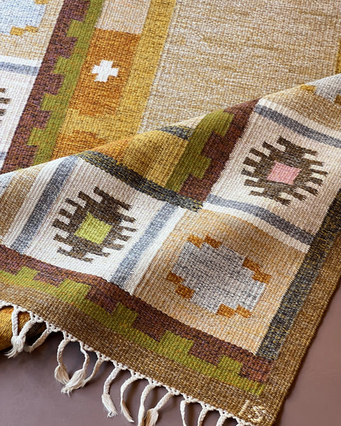 Vintage flat weave rug by Ingegerd Silow (IS)