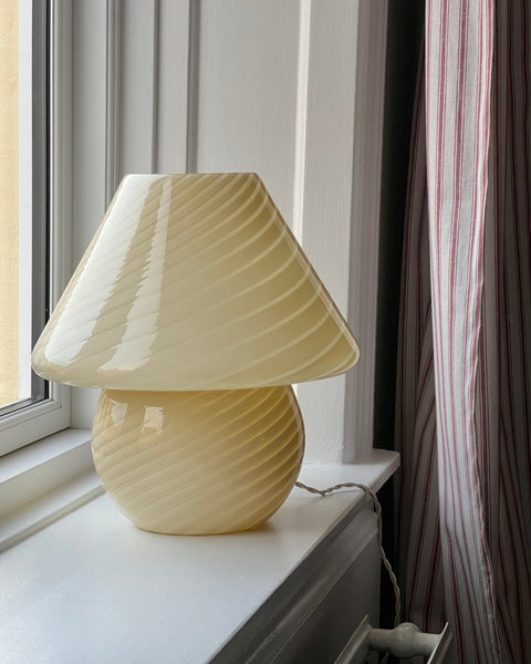 Large vintage yellow swirl Murano mushroom table lamp