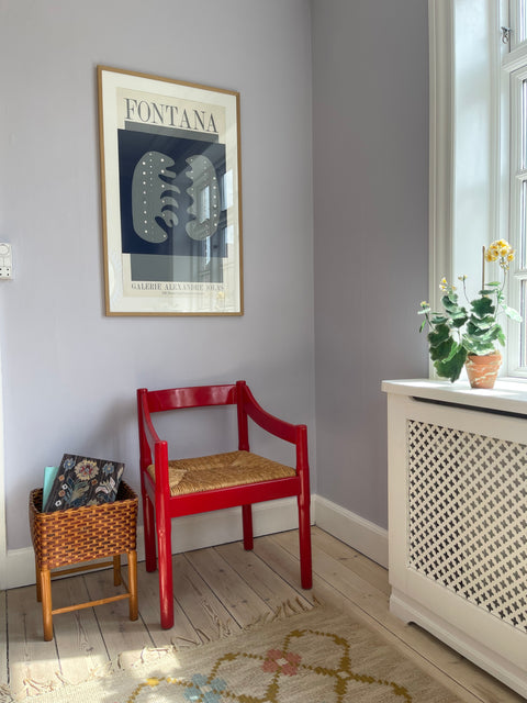 Vintage rattan stand