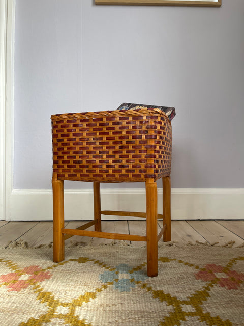 Vintage rattan stand