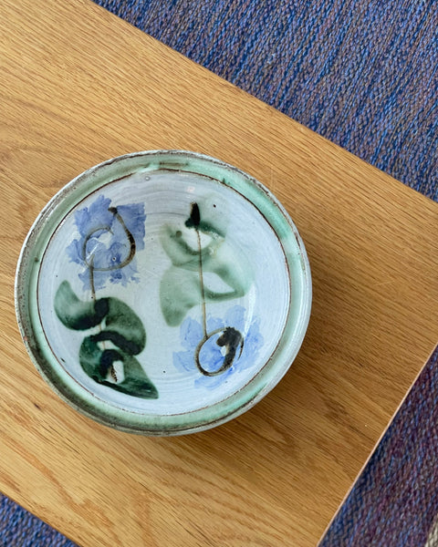 Vintage ceramic dish/wall plate