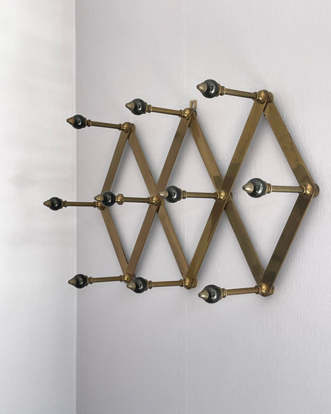 Vintage Azucena Brass Coat Hanger by Luigi Caccia Dominioni
