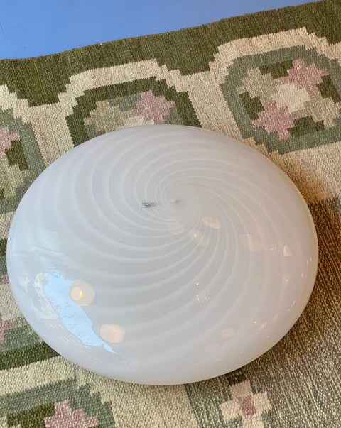 Large vintage Murano white swirl ceiling/wall lamp (D50)