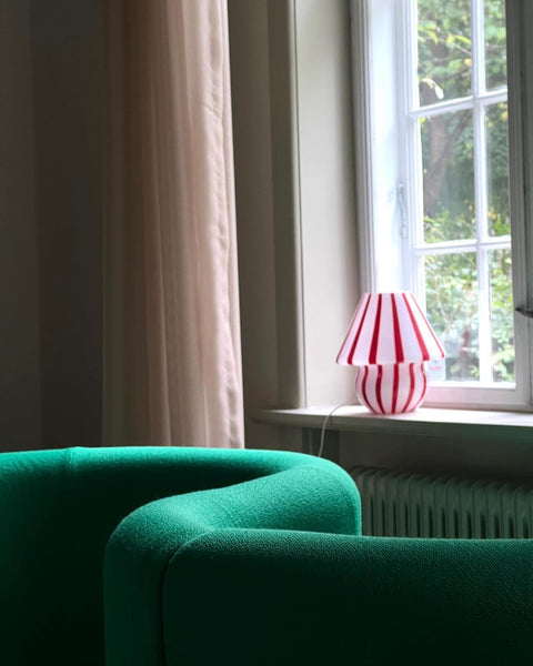 Mushroom table lamp - Red vertical stripes
