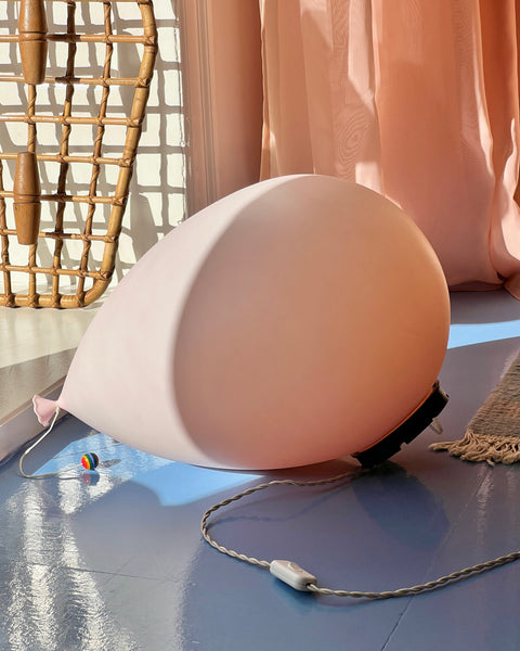 Vintage pink balloon wall lamp by Yves Christin for Bilumen (large)