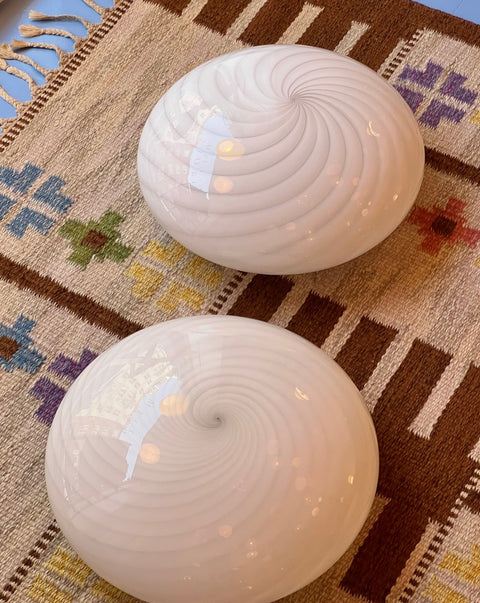 Vintage Murano white swirl ceiling/wall lamp (D40)