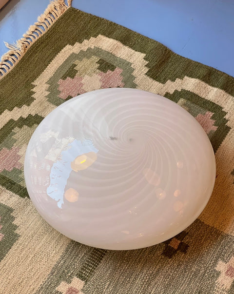 Large vintage Murano white swirl ceiling/wall lamp (D50)
