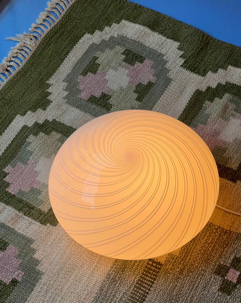 Vintage Murano creme/white swirl ceiling/wall lamp (D38)