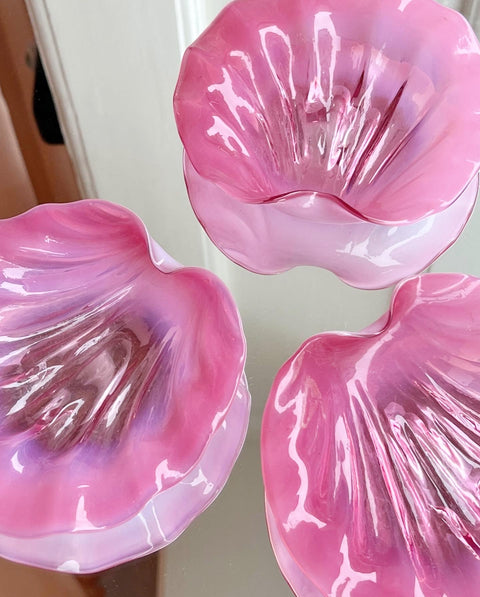 Vintage pink Murano shell bowl