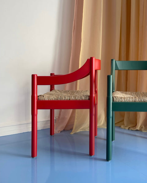 Carimate chair by Vico Magistretti - Red