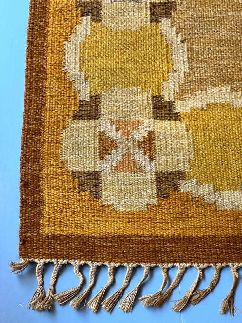 Vintage yellow flat weave rug by Ingegerd Silow (IS)