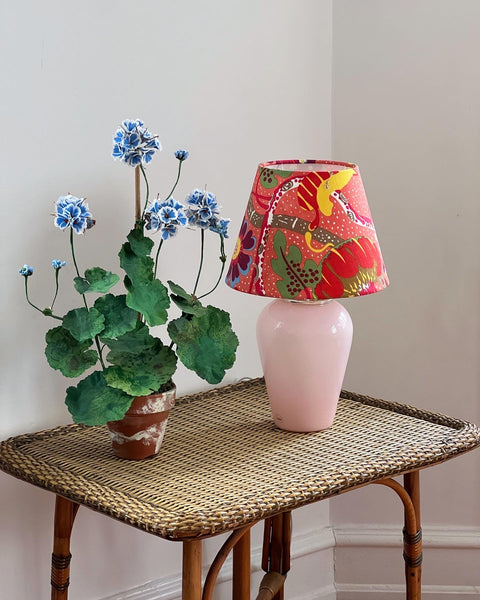 Light pink vintage Murano table lamp