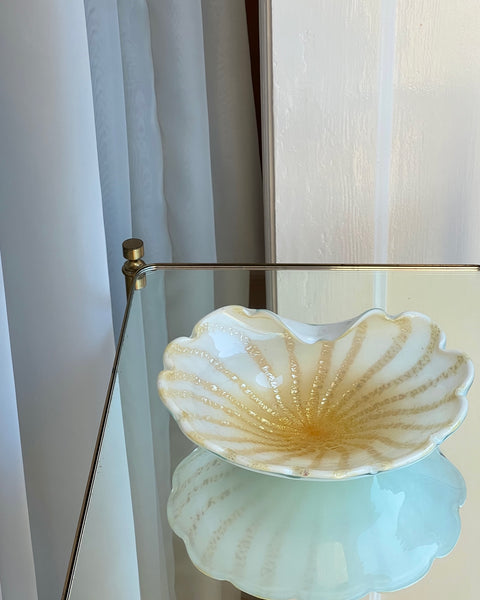 Vintage golden Murano shell dish/bowl