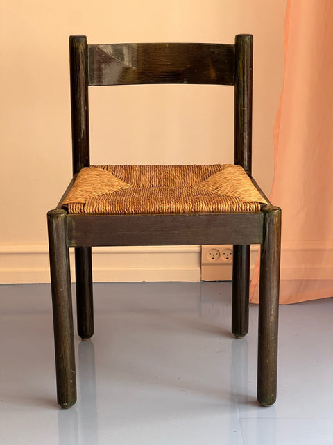 Carimate chair by Vico Magistretti