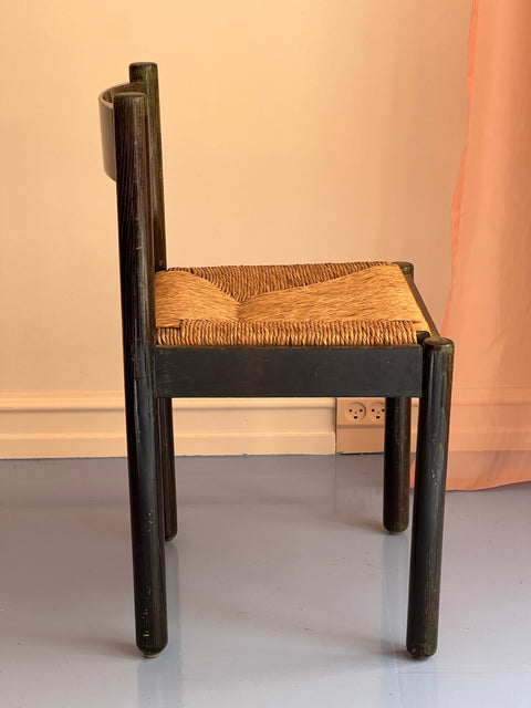 Carimate chair by Vico Magistretti